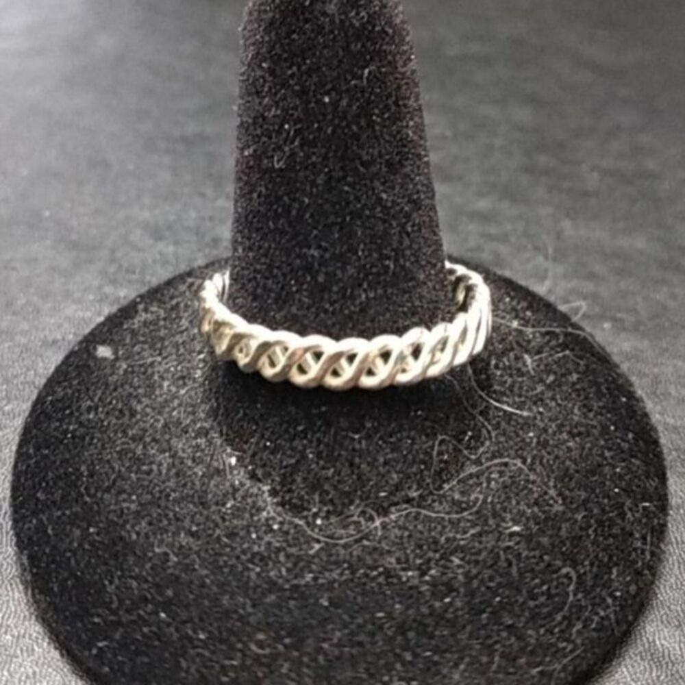Silver tone woven ring size 10